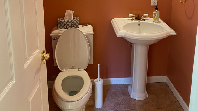 Revitalize Your Bathroom: Simple Changes for a Fresh Look