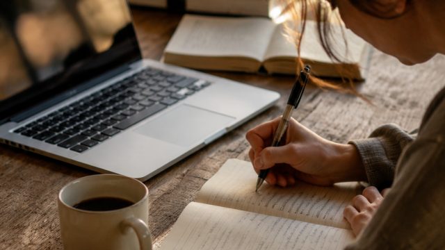 Unpacking the Importance of Language Templates in Creative Writing