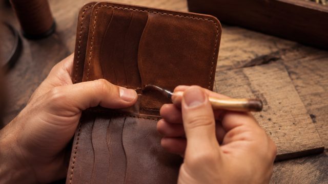 Unlocking Creativity: The Rise of DIY Leather Wallets | puncak303 slot, pengelua