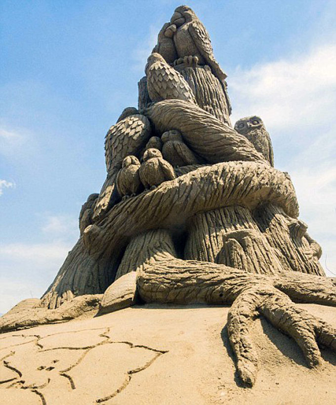 Shining sand sculpture works, fleeting but still classic--top emoticon
