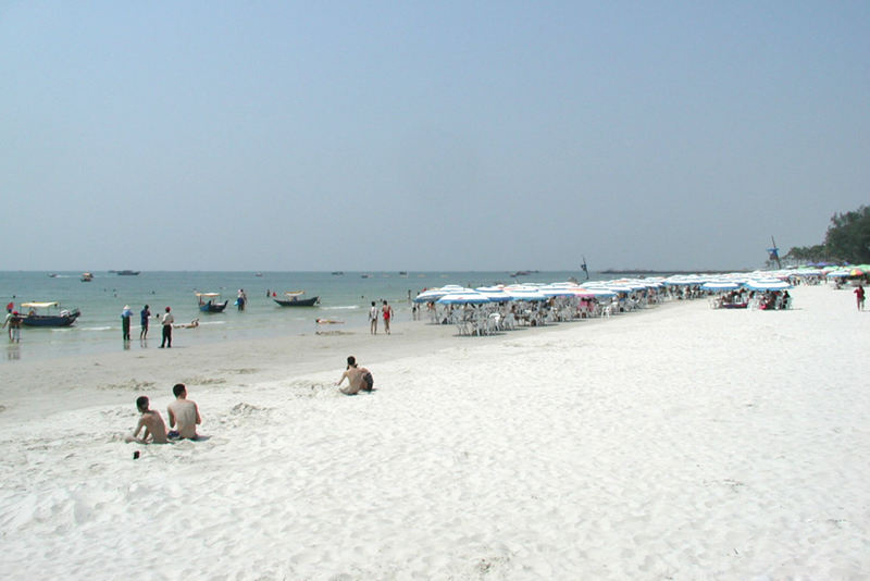 Eight of China's most beautiful beaches, a great place to swim in summer--top emoticon