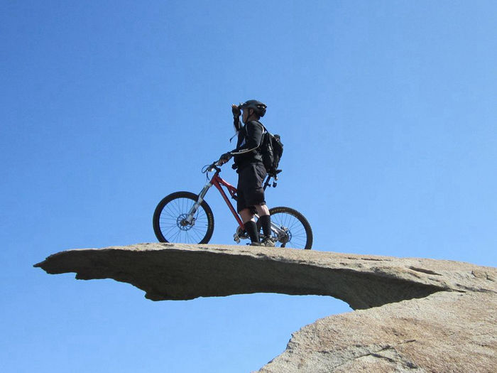 The 8 most thrilling attractions in the world--top emoticons
